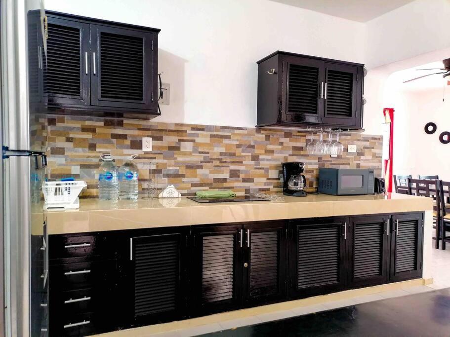 ואיאדוליד Casa Leonor. 2 Cuartos, 2 Banos, Cocina, Cochera. מראה חיצוני תמונה